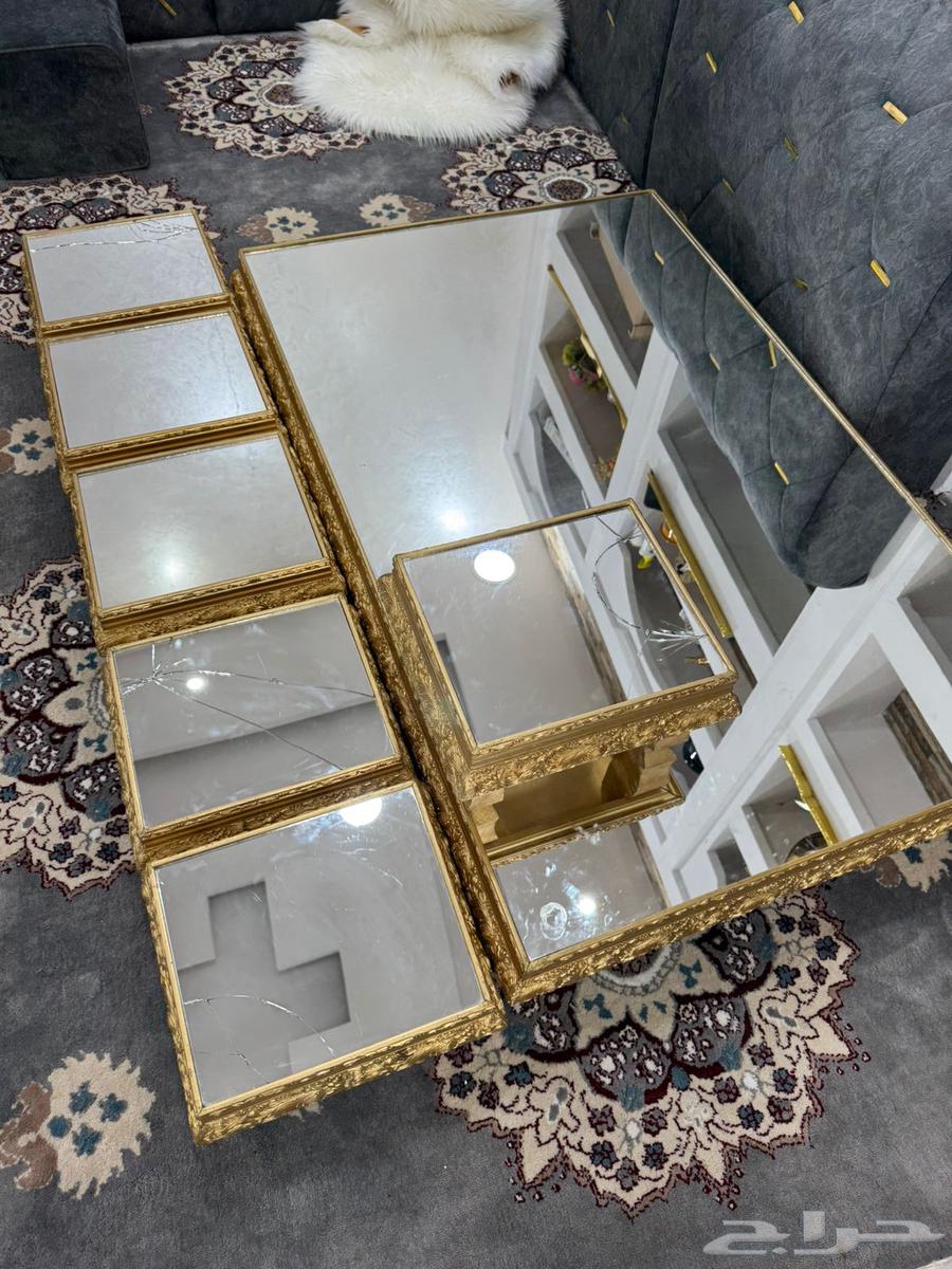 طاولات خدمة ارضية للبيع64567961283587110