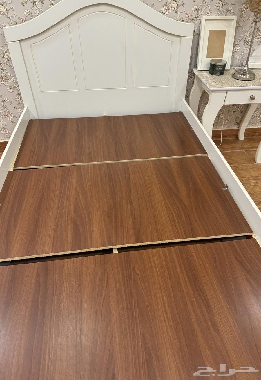 سريرين نفر و نص64568632942851110