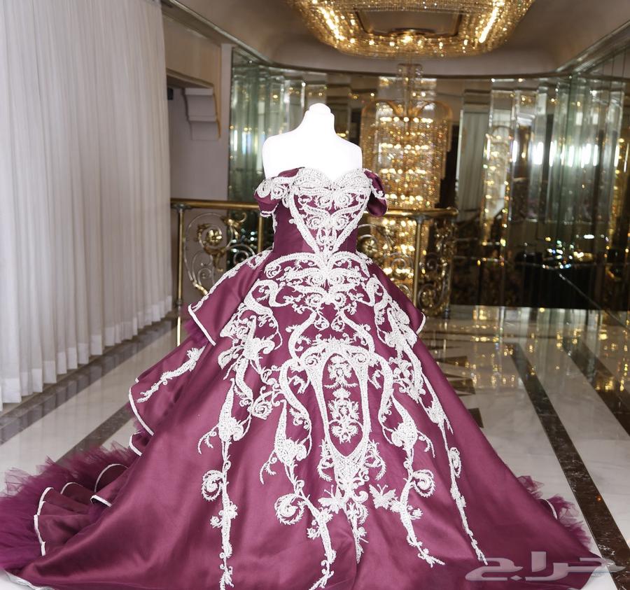 فستان ملكة من المصمم فؤاد الباشا64562964978817110
