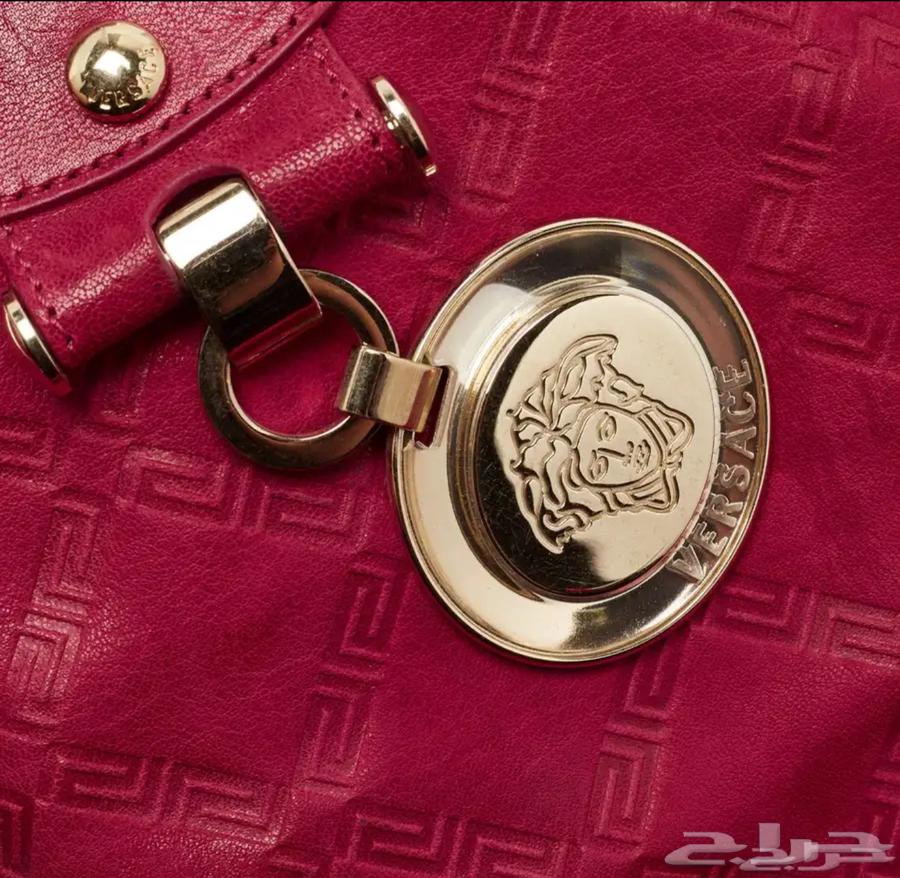 شنطة فيرزاتشي لون فوشي64568701629187111