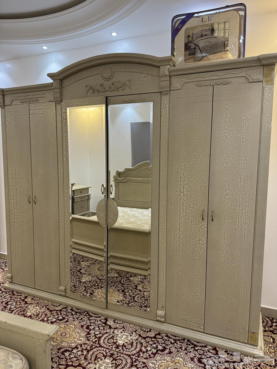 غرفه نوم   فرشه شبه جديده64564462451714112