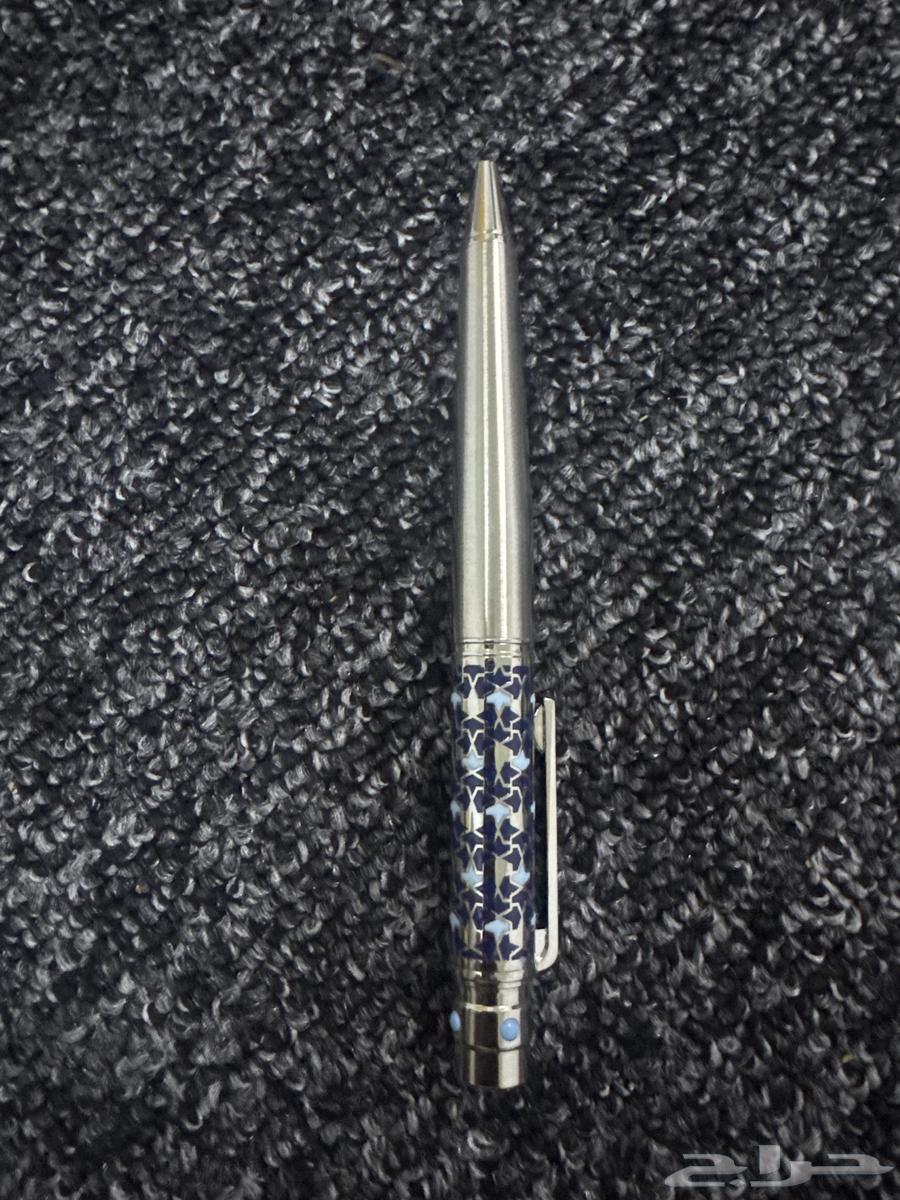 Cartier pen and Cartier watch, both are new and unused64568362089217110