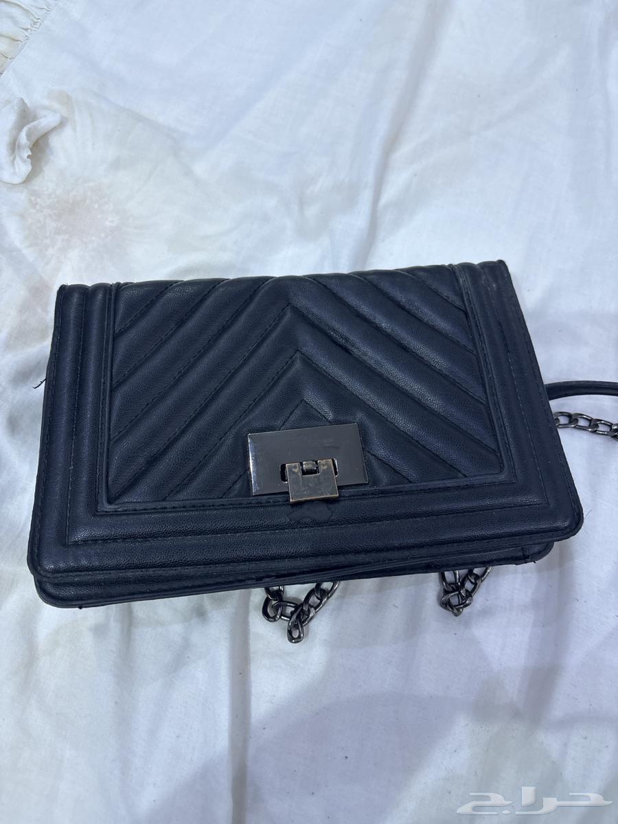 النوع   شنطة كروس   كتف اللون اسود   الخامة جلد صناعي64570026149123110