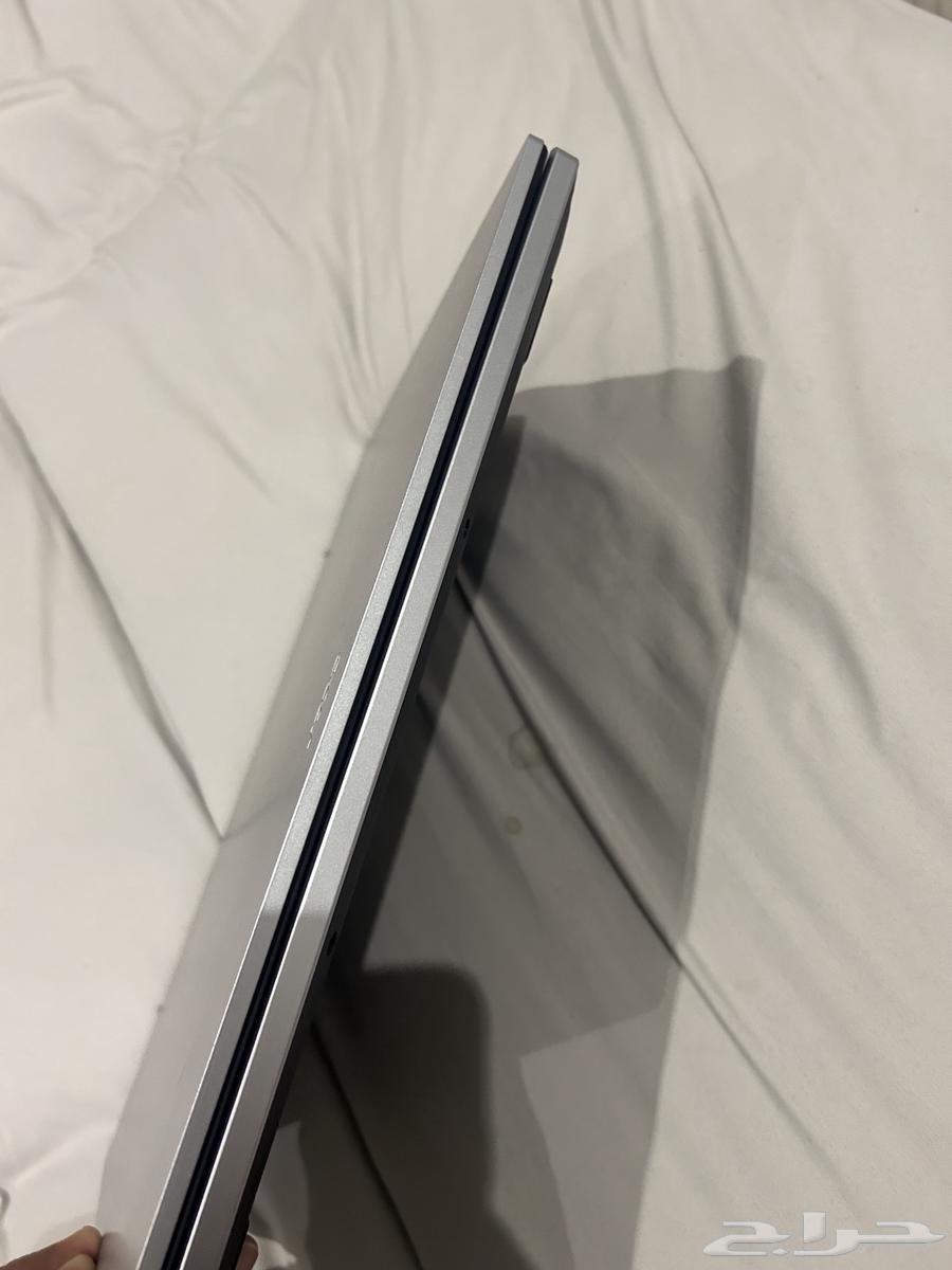 Computer64564852577409111