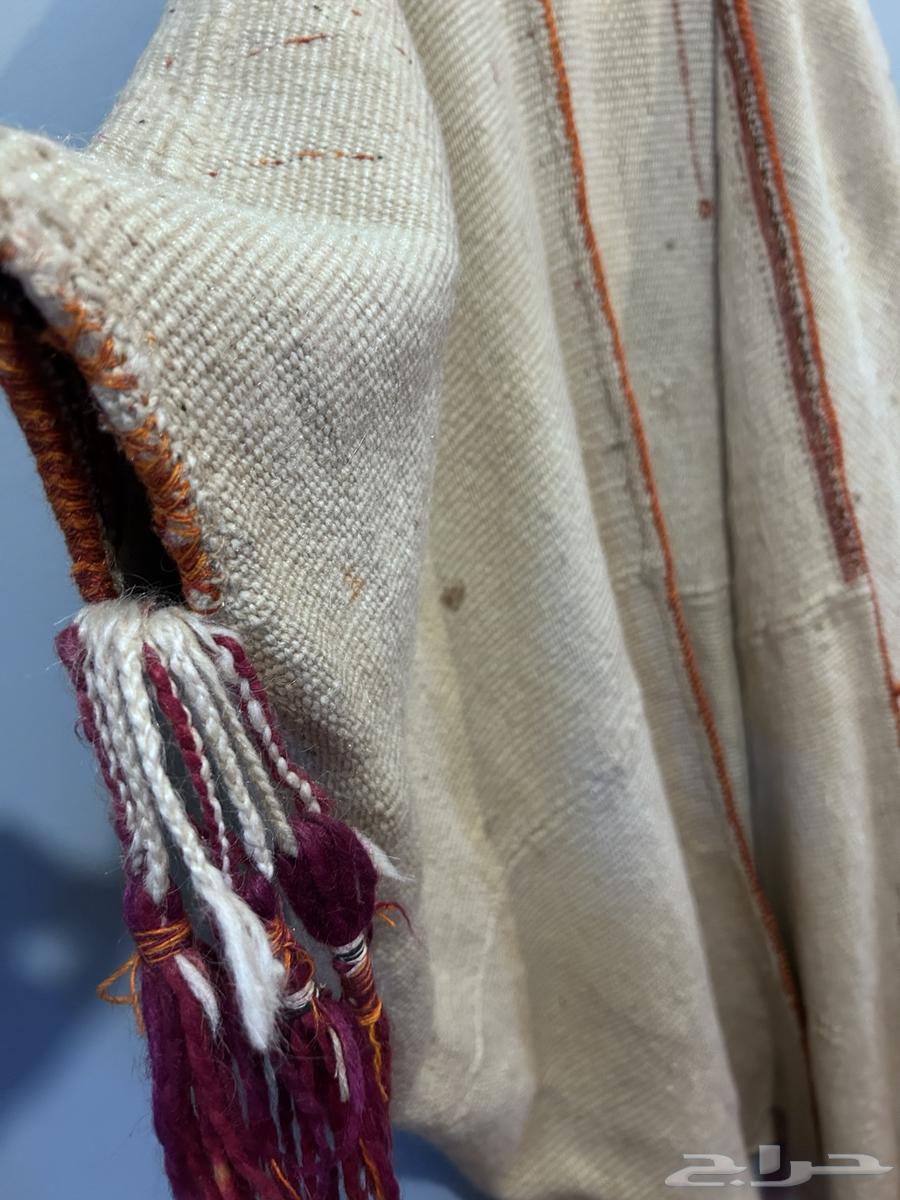 جبه صوف عمرها اكثر من 150 سنه64563104554115111