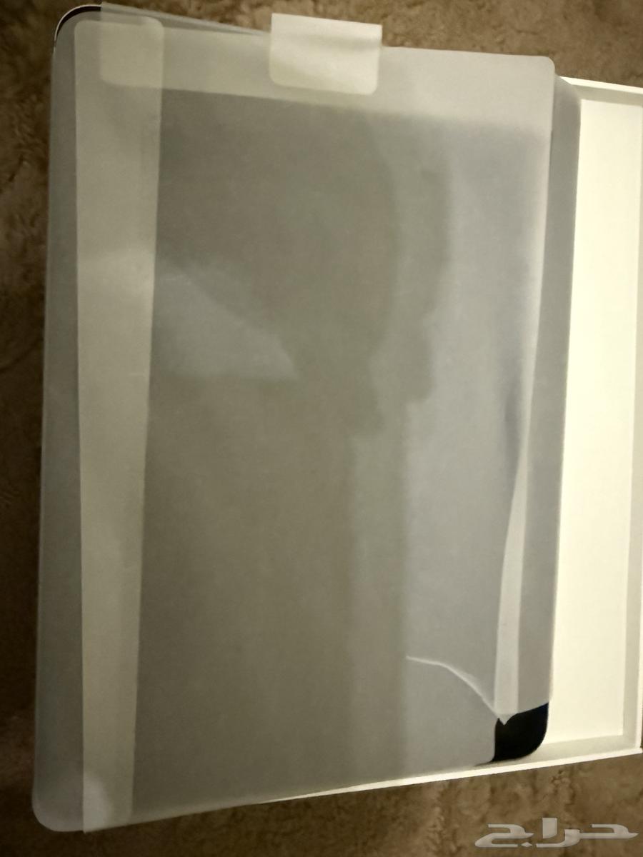 For sale, almost new iPad Air M3, 11-inch screen, 256GB storage, 202564564991690754112