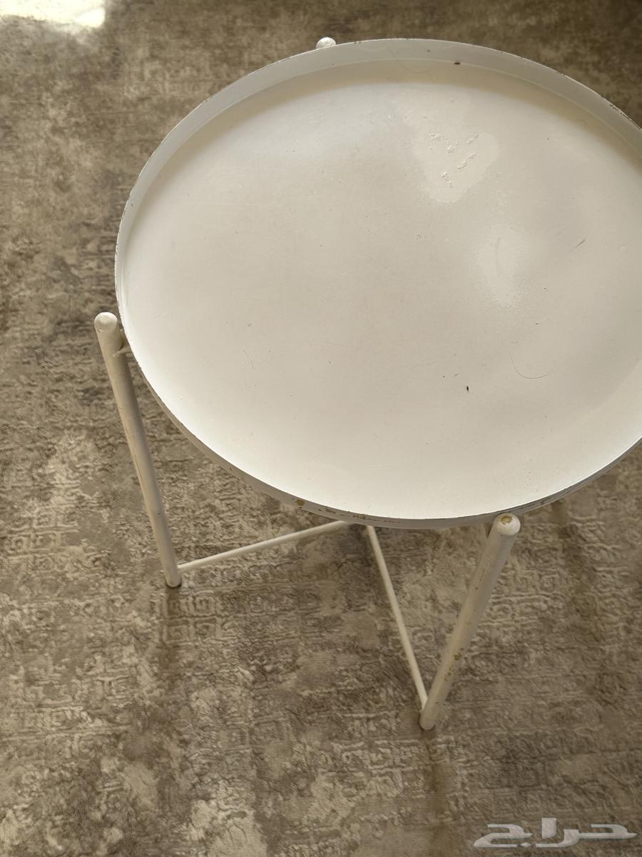 3 serving or side tables64564518106881110