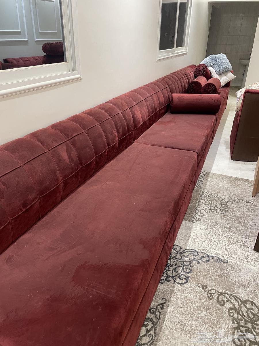 نوعين كنب و موكيت مستخدم للبيع64571161674626111