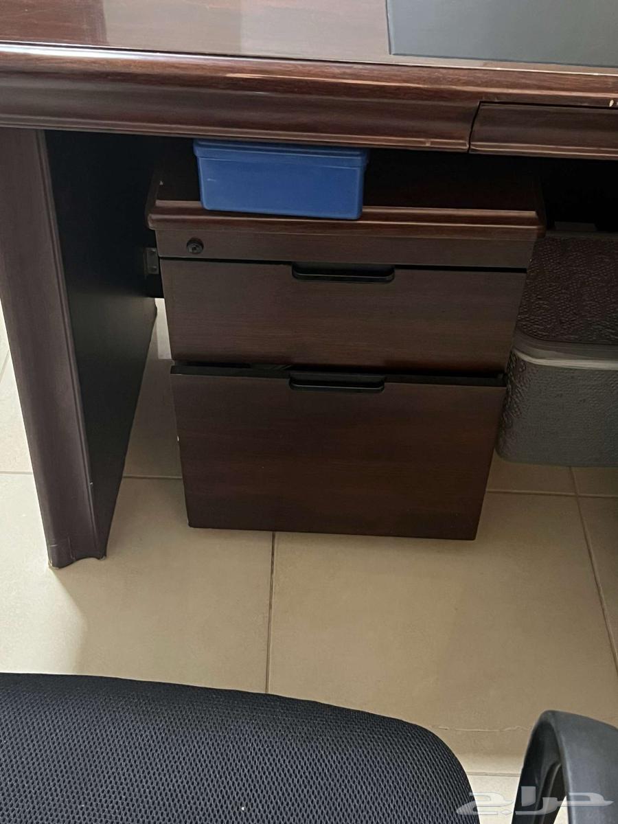 مكتب خشب طبيعي مستعمل للبيع64568784129153113
