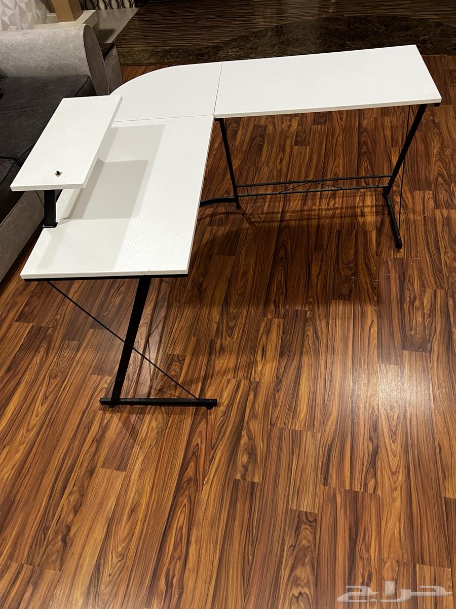 طاولة قيمنق64570558991105110