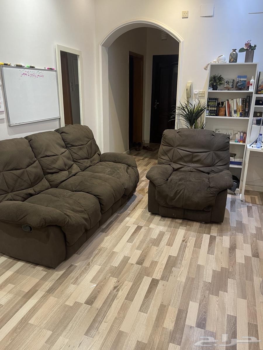 كنب من ساكو ليزي بوي مستعمل لأعلى سومة اليوم64569712709505110