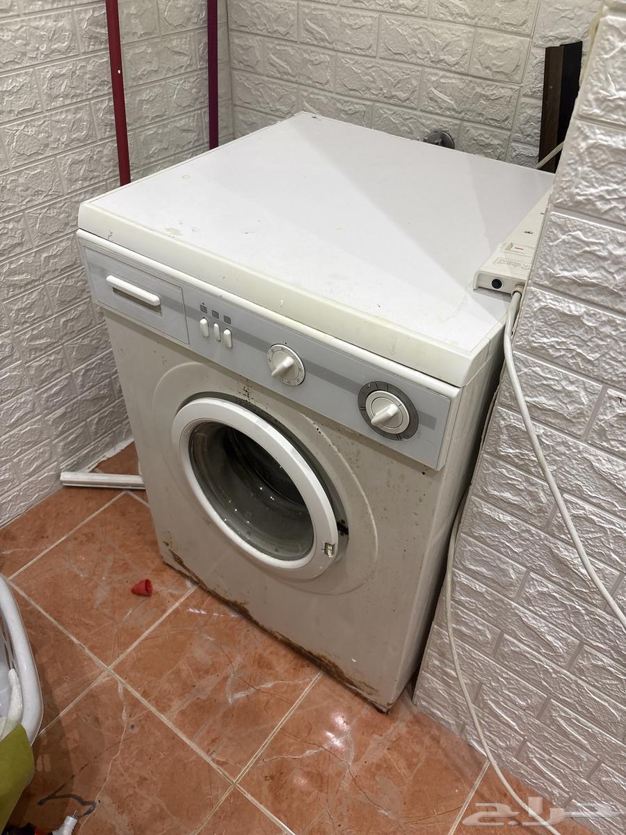 غسالة للبيع بحالة جيدة64569481470467111
