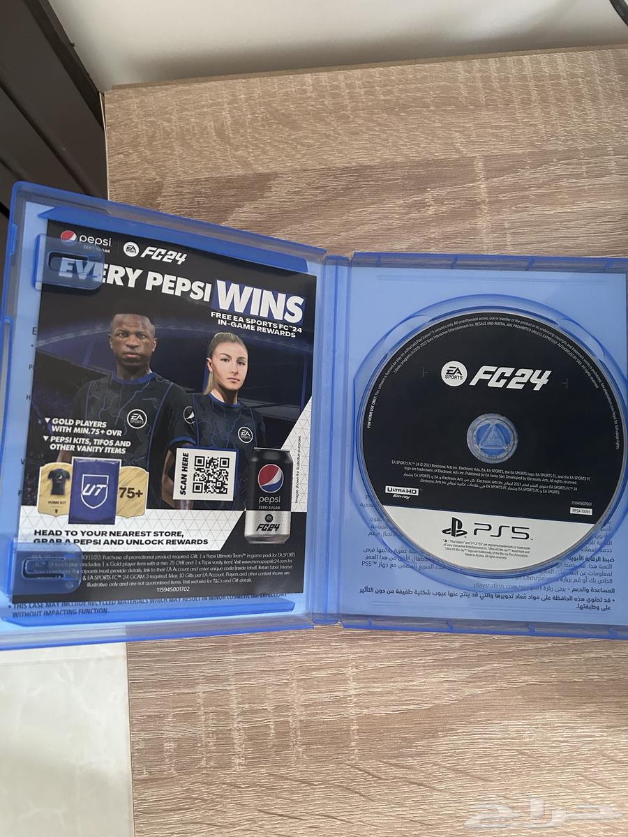 للبيع اشرطة فيفا 23 ps4 و 24 ps5 نظيفة وتشتغل بشكل ممتاز64567073698690112