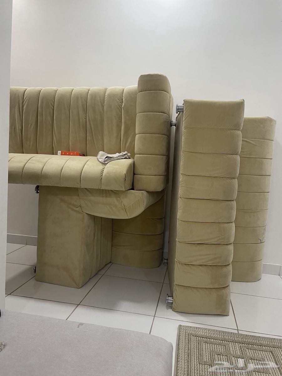 كنب مستعمل 3 قطع للبيع المستعجل بحالة ممتازه64570299015811110