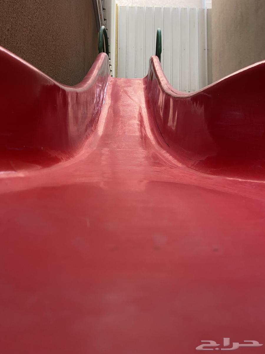 A wheelbarrow I use for modesty, iron with fiberglass plastic, its price is 500, seriously it's worth more64568270072451112