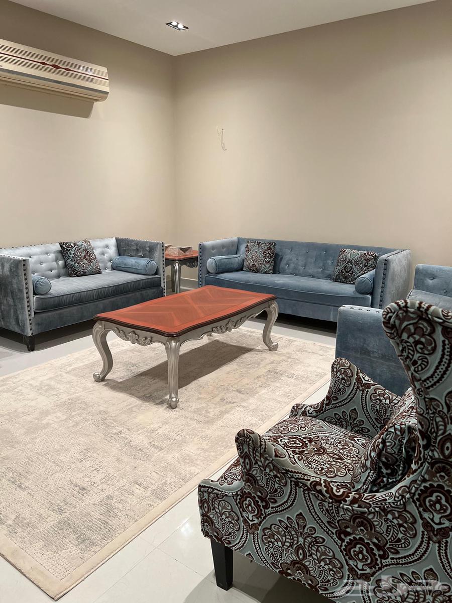 Sofa and side tables set64565953590530113