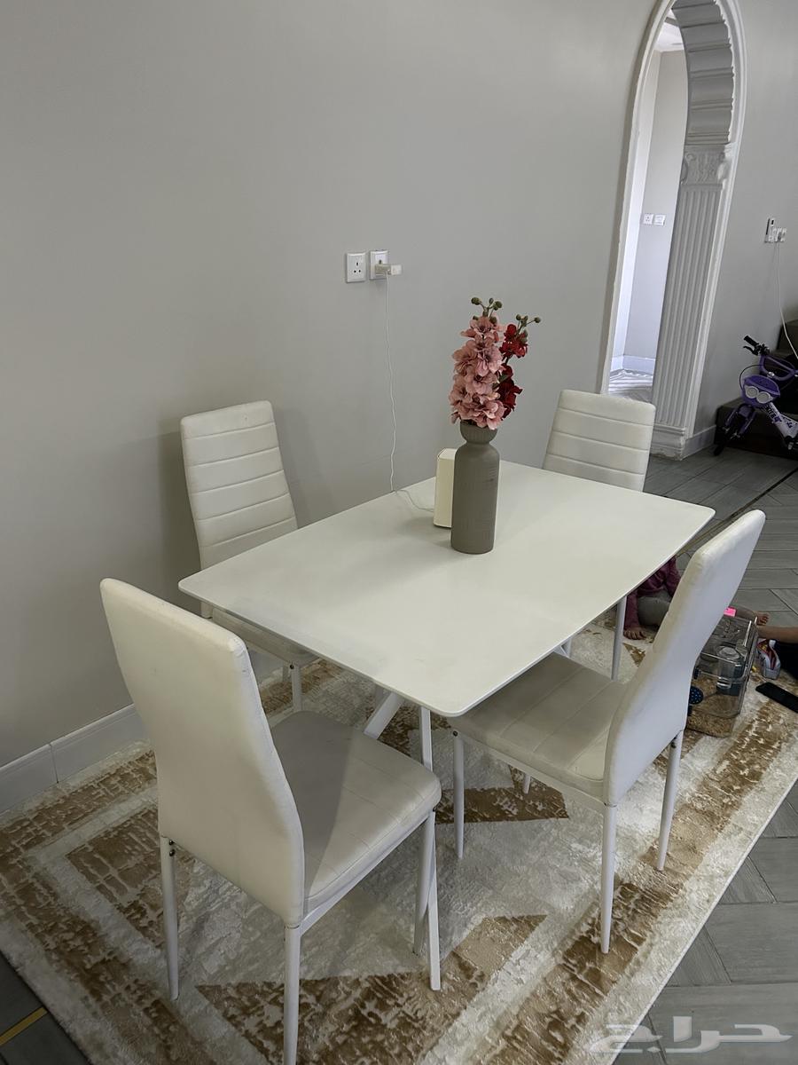 Dining table64563345099395110