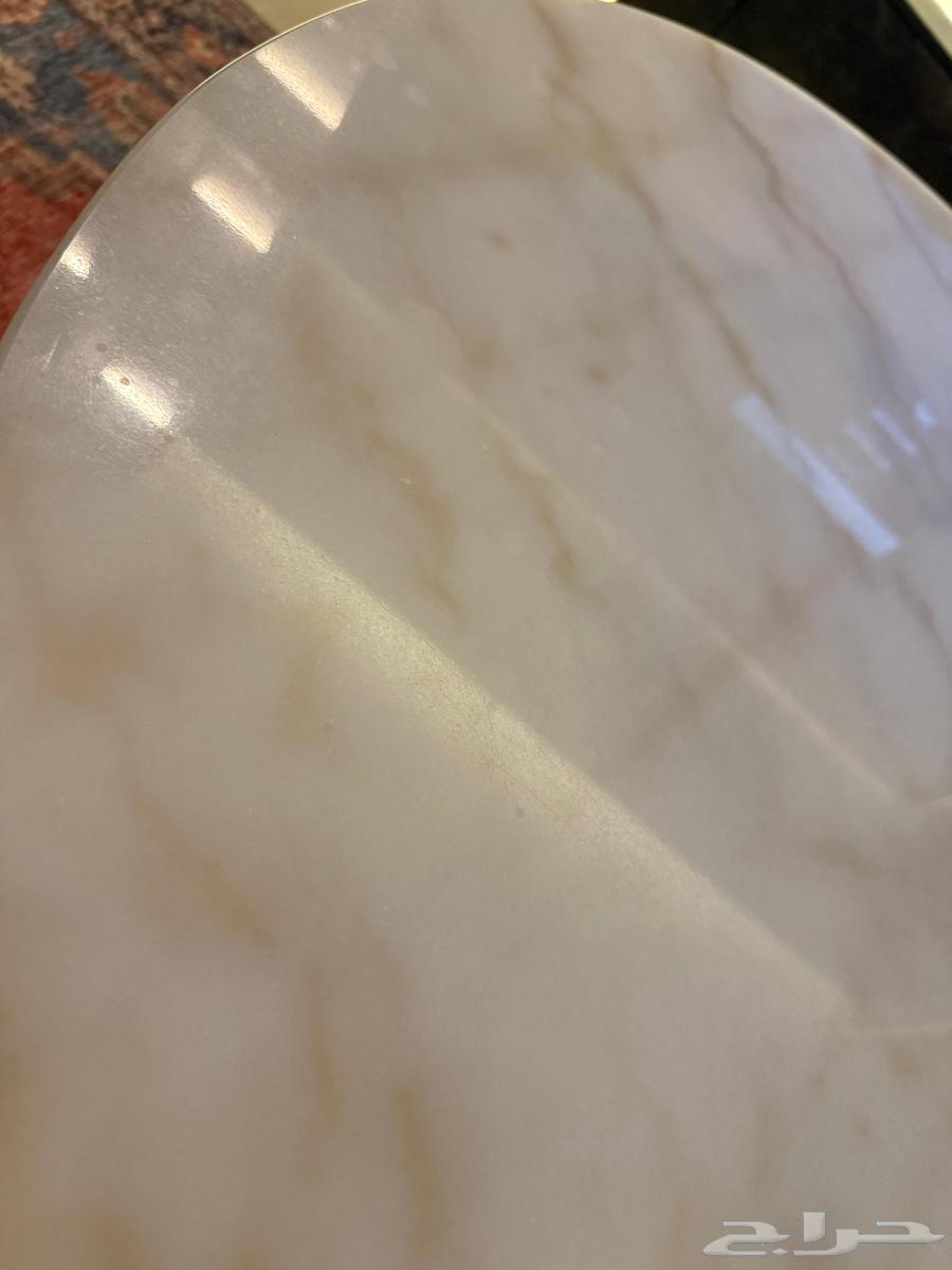 للبيع  طاولة قهوة رخامية فاخرة من هوم سنتر (Home Center)64570723389570112