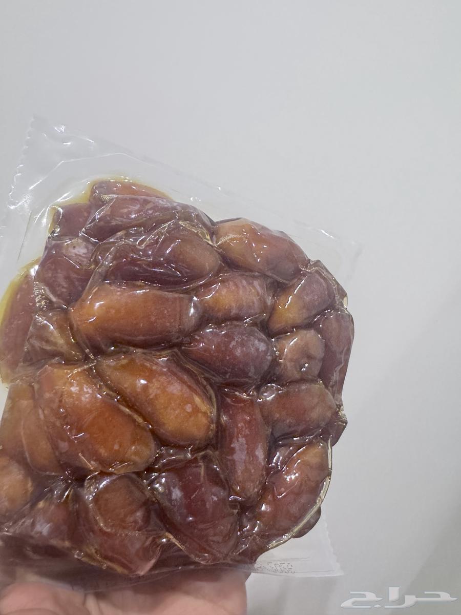 Premium Khalas Dates64570230951169114