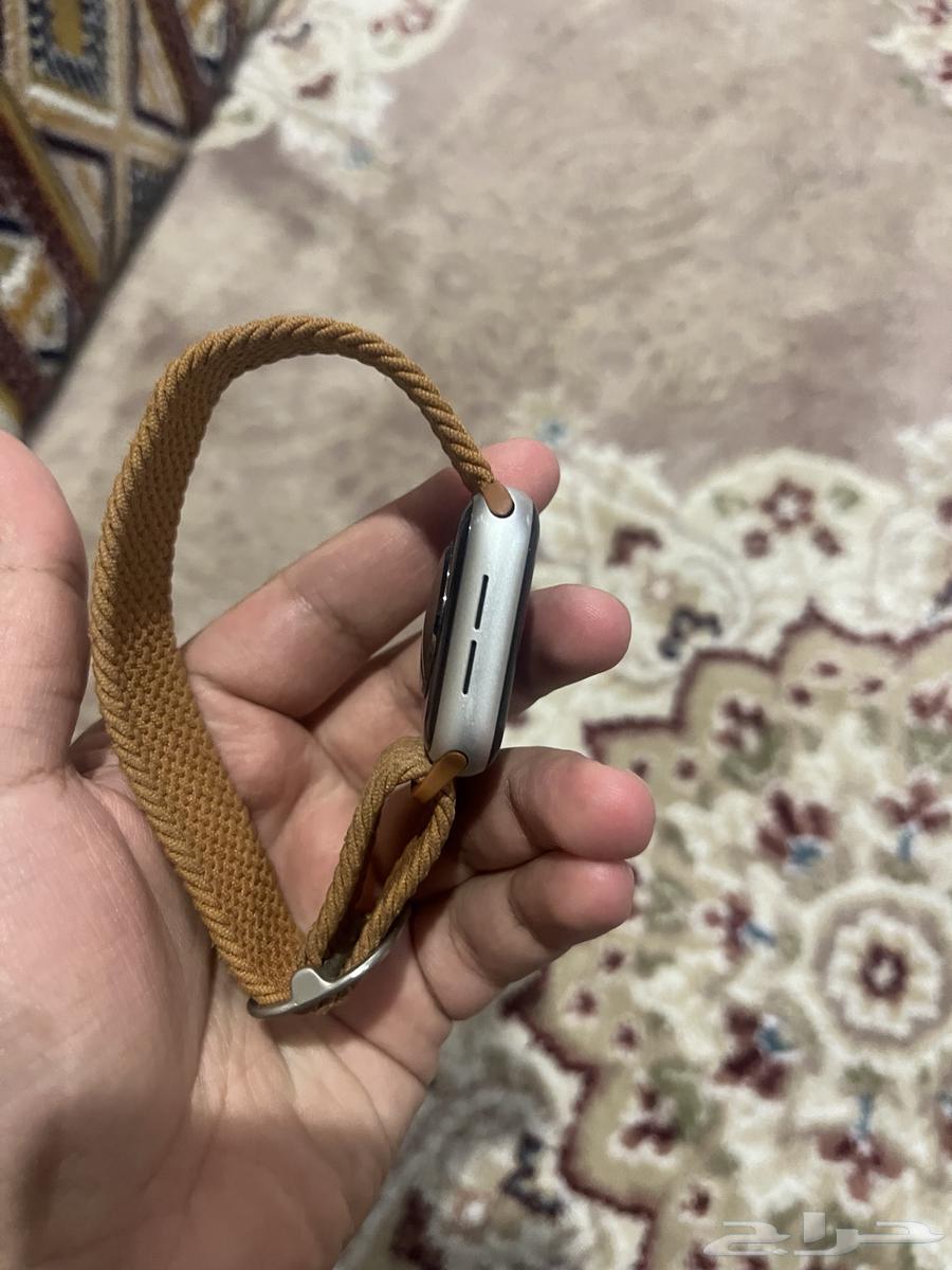 ساعة ابل الاصدار الخامس64568824680835111