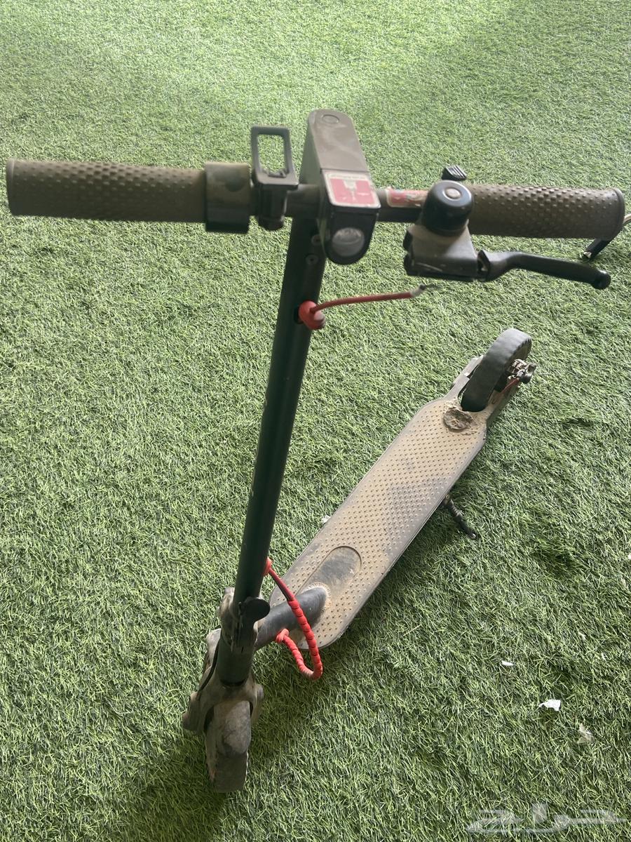 سكوتر كهربائي للبيع البطارية خربانه64566451568258112