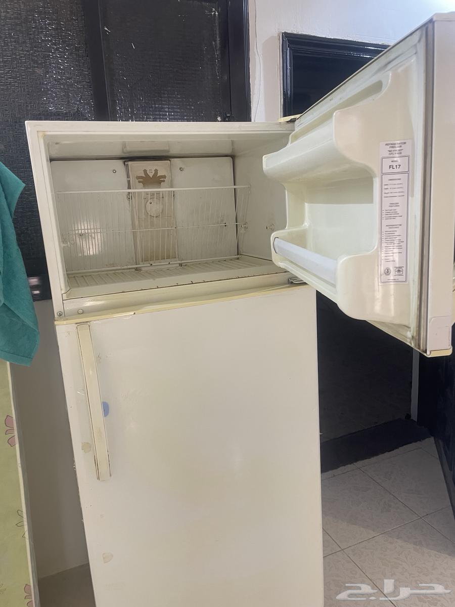 ثلاجه للبيع المستعجل64567517384322111