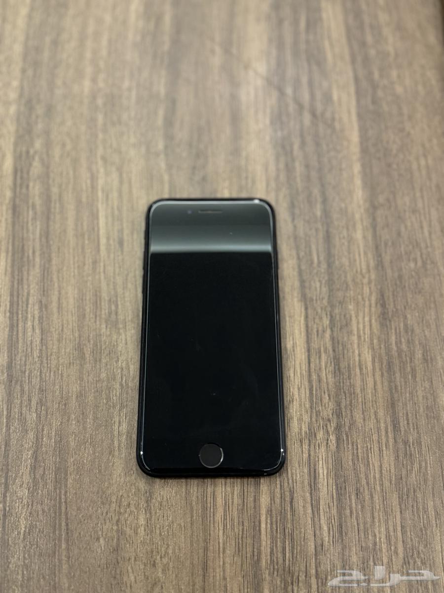 جوال ايفون 7 العادي لون اسود للبيع64568072167042110