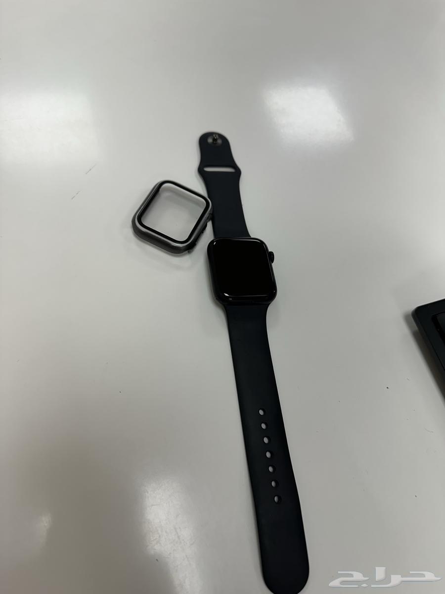 Apple Watch SE64567156969601110