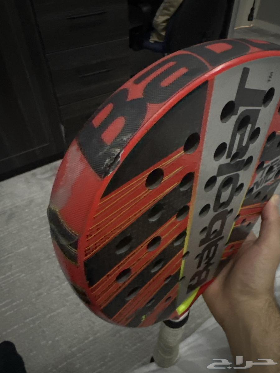 مضرب بادل بابولات احمر64568879723266111