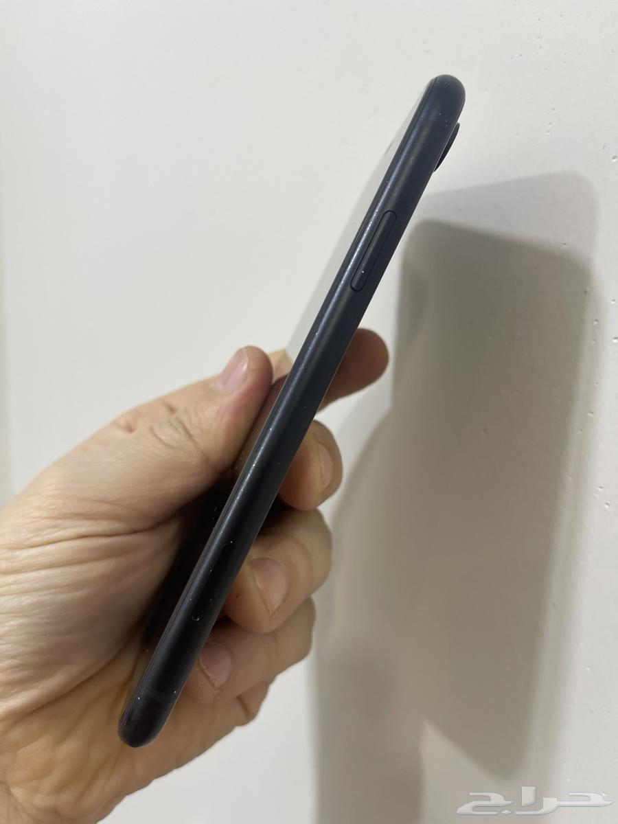 اكس ار السعه 128 بطاريه 100 كل شي يعمل والبيع بتمارا64569015795970114