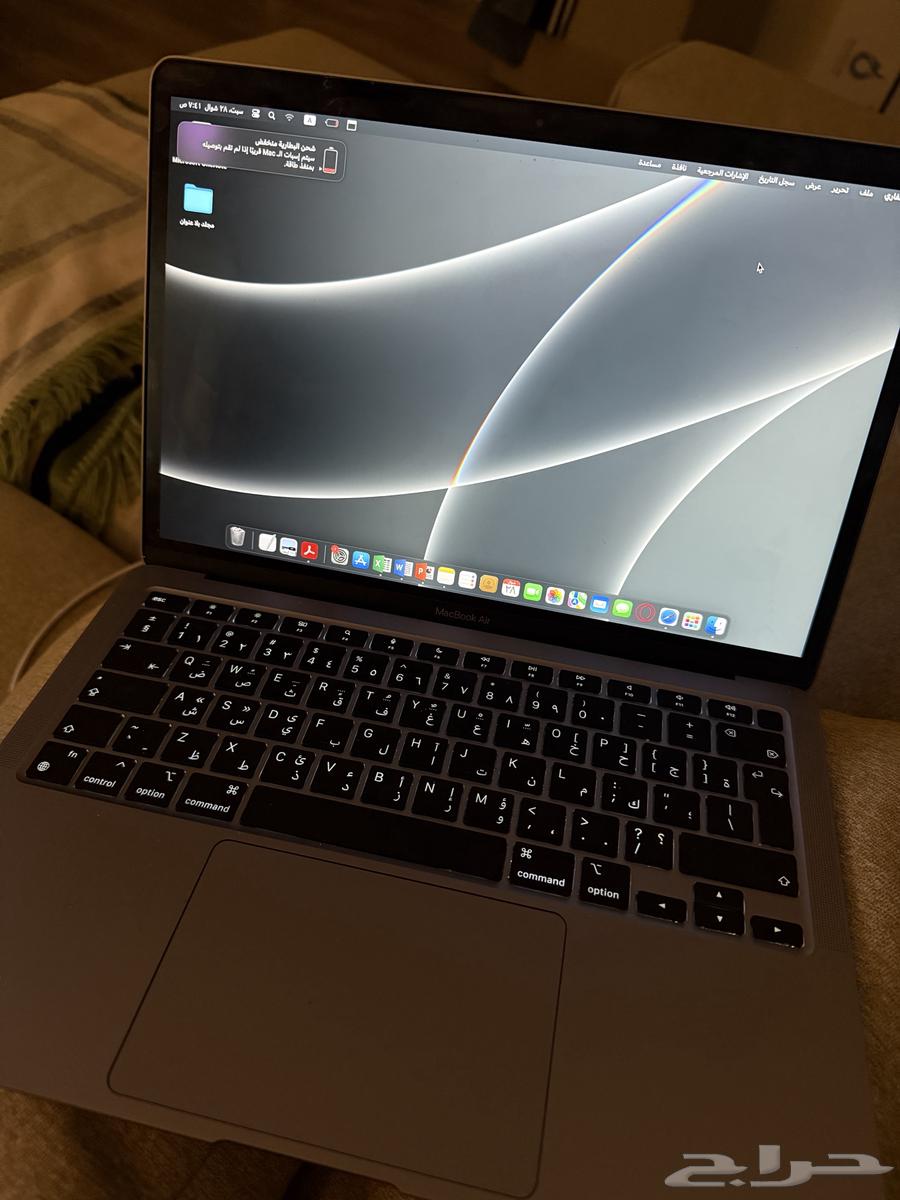 جهاز ماك بوك اير MacBook air64567101276803111