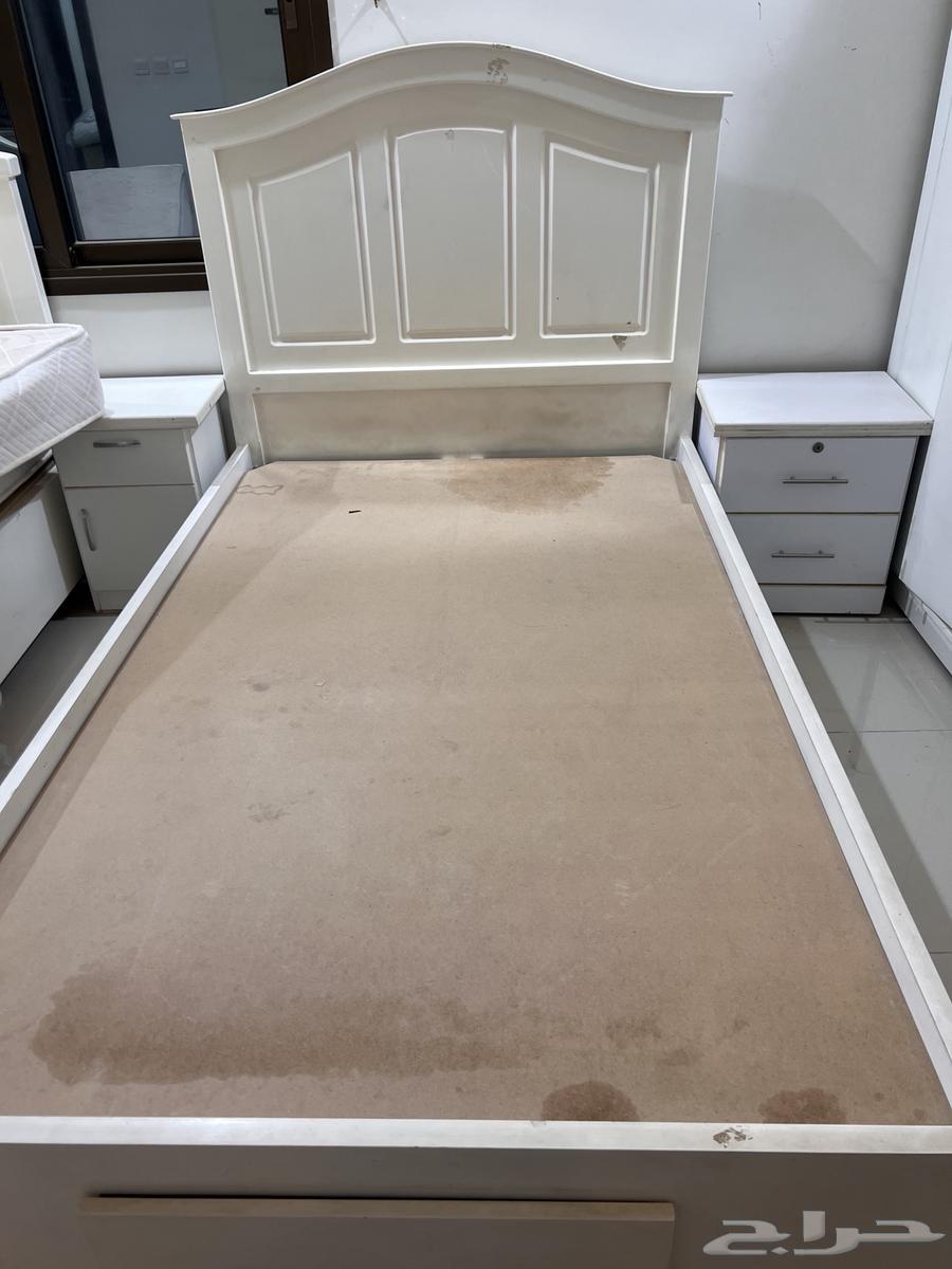 سرير نفر ونص مع كومدينه صغيره64570901004290111