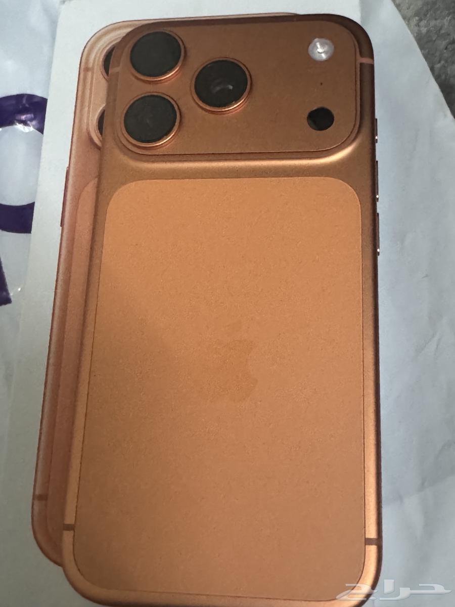 جوال ايفون البرتقالي64564421015299111