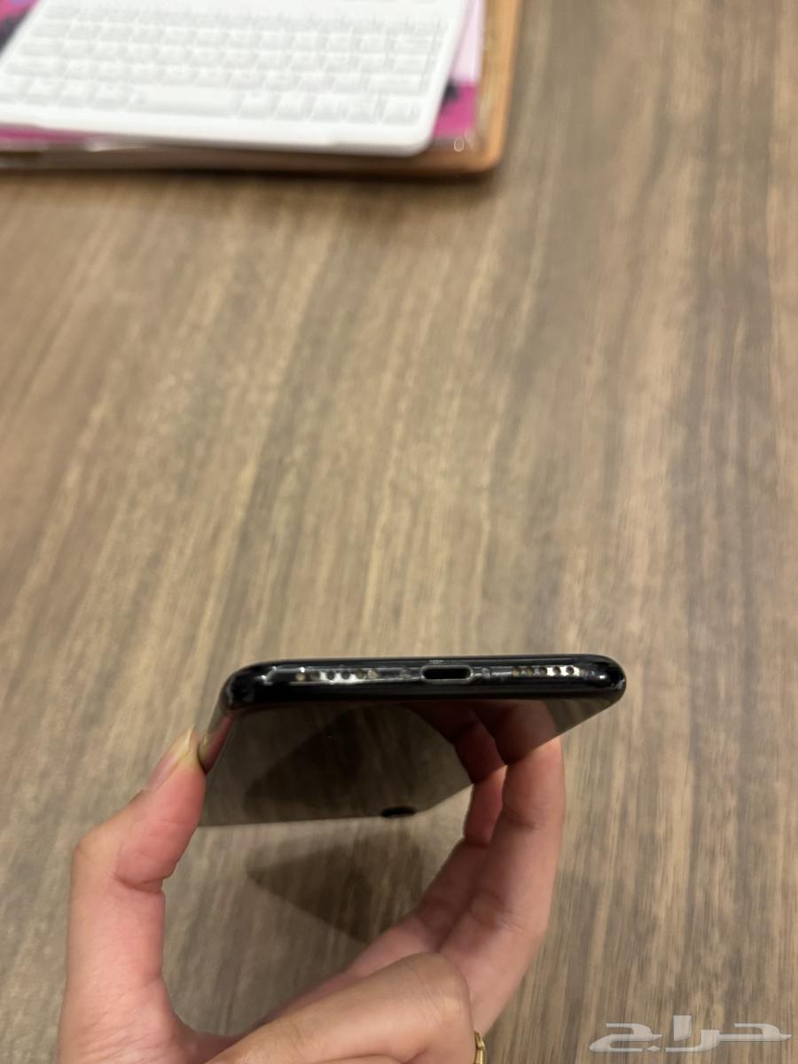 جوال ايفون 7 العادي لون اسود للبيع64568072167042113