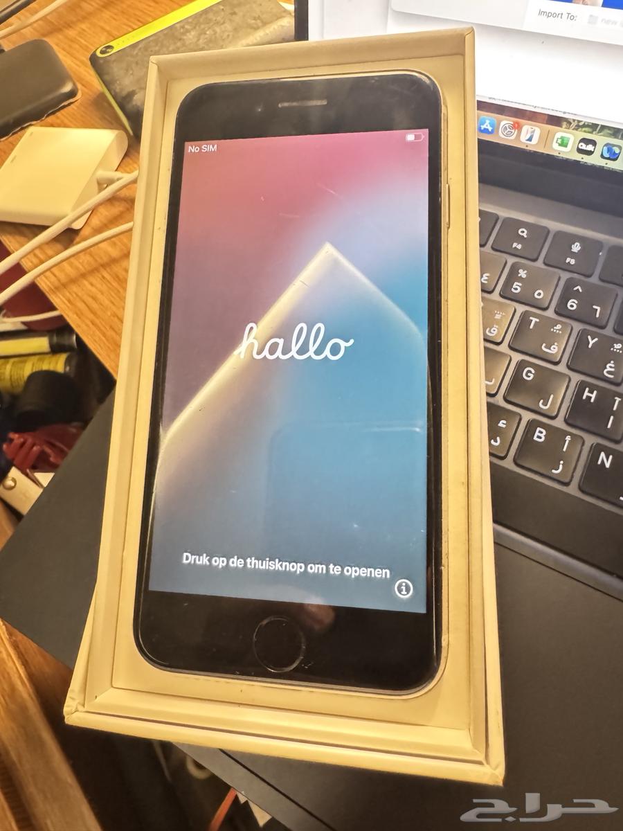 Iphone SE 128G64564922073346110