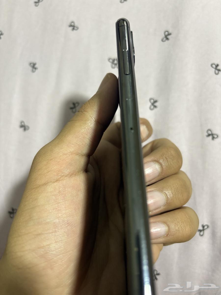 iPhone XS Max64569481541891112