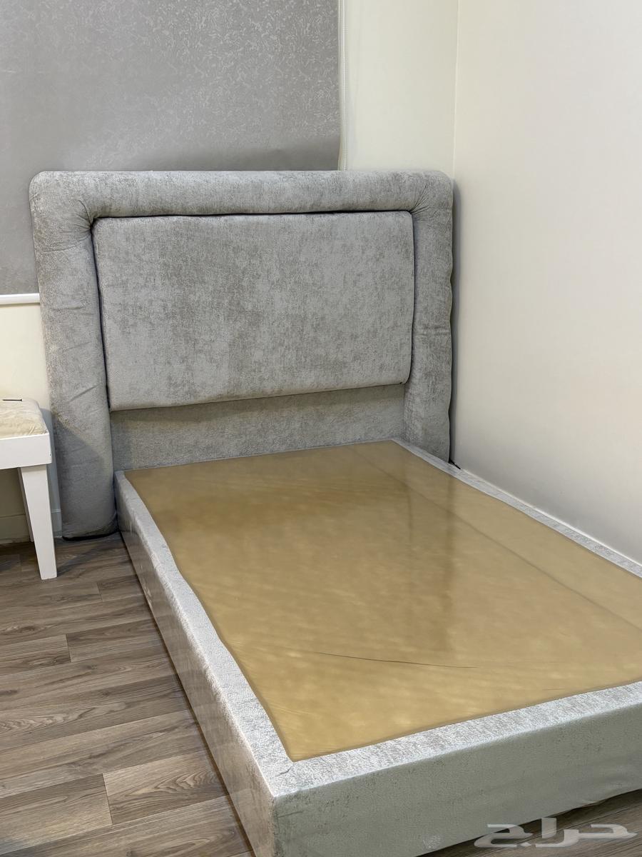 سرير نفر ونص للبيع64568975079810110