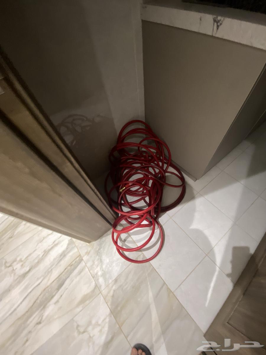 لي للبيع64570490076802110