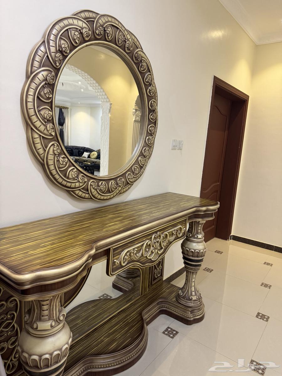 للبيع أثاث فاخر ( كنب   ستاير   طاولات   سجادة )64570258272259110