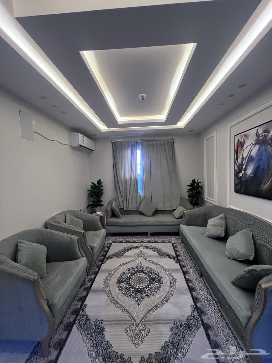 Good used clean sofa64565395979778110