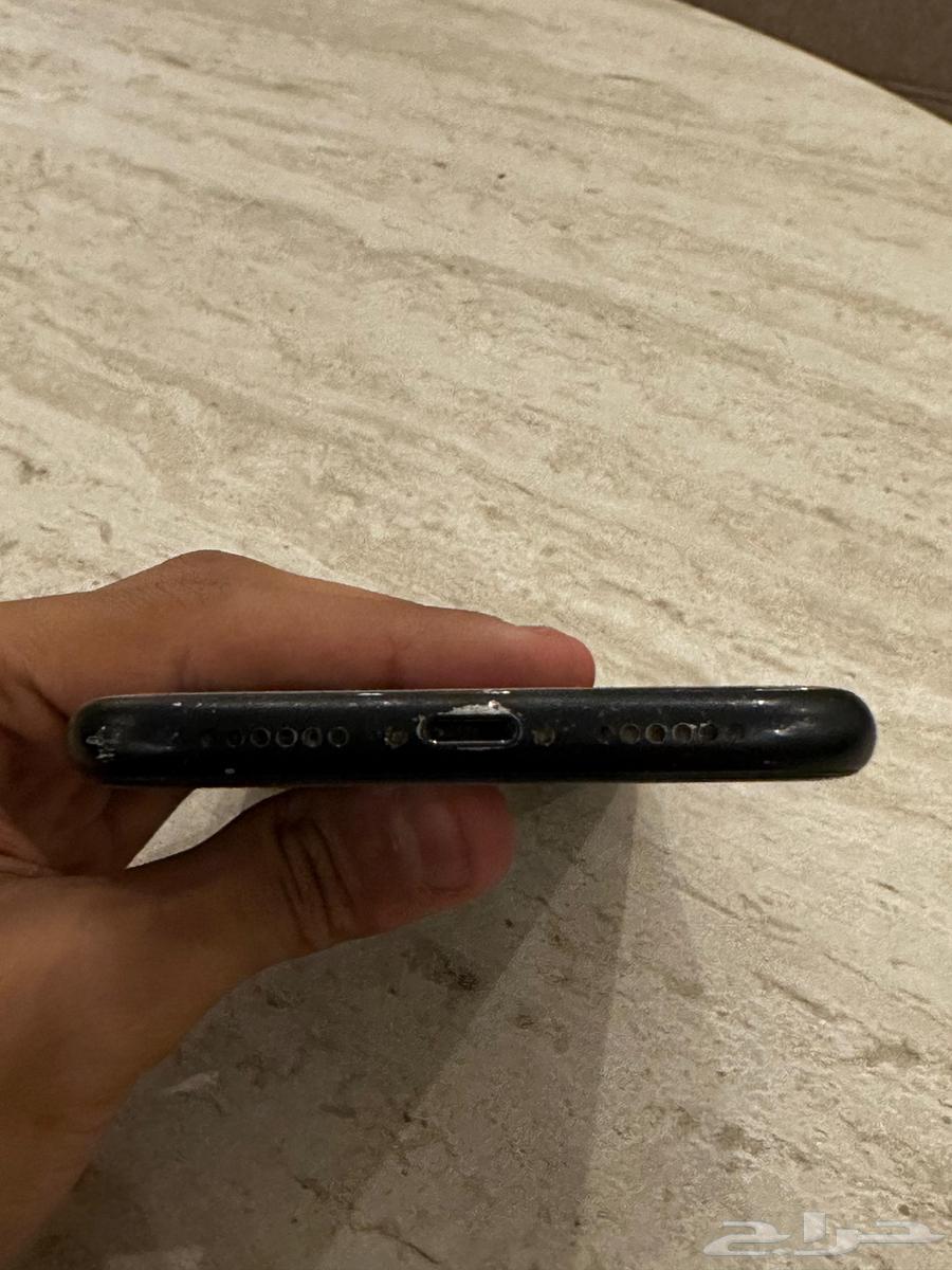 ايفون xr اسود نظيف64563494396291114