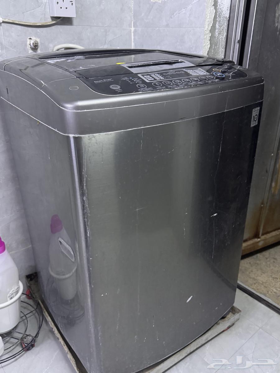 غساله اتوماتيك LG ستيل للبيع بس يبي لها برمجه على السوم64562741085443110