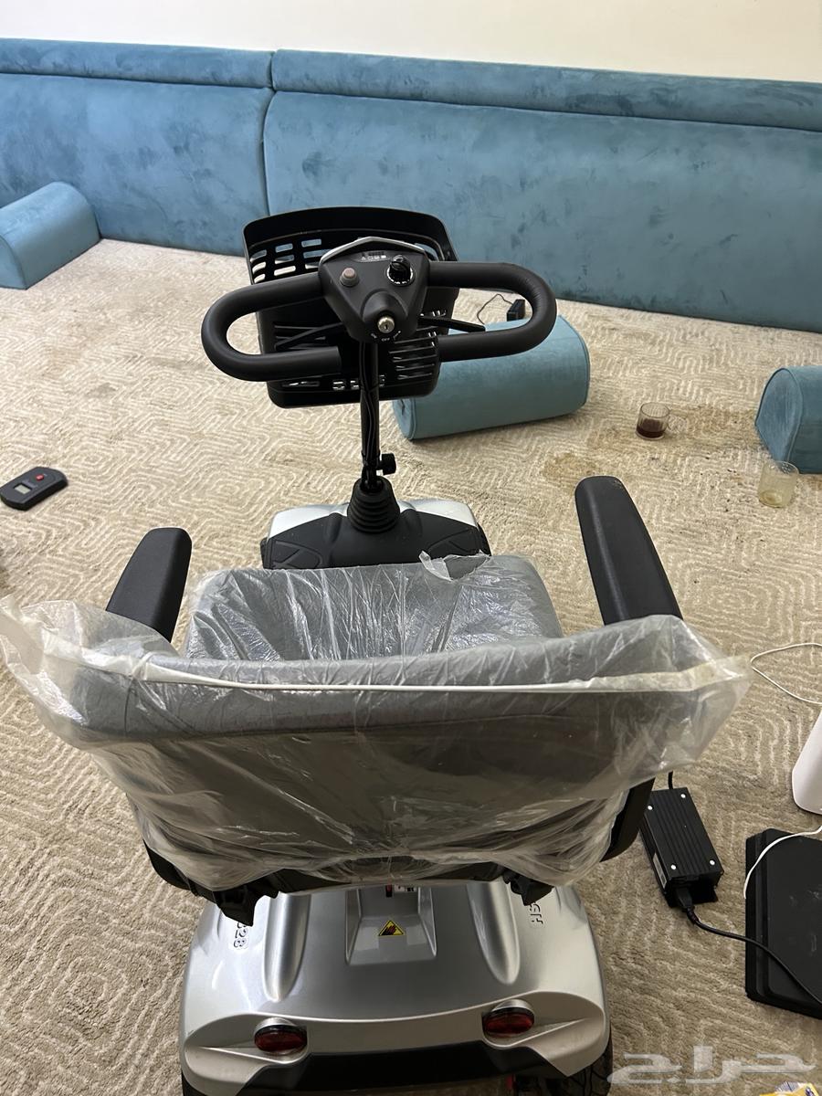 Very clean, almost new CTE electric scooter64569916815873112