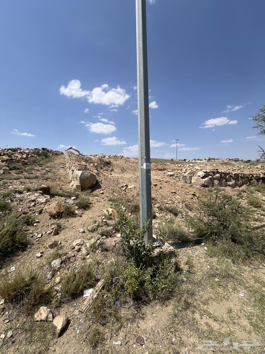 Fencing of ground with a height of one meter64153264892033111