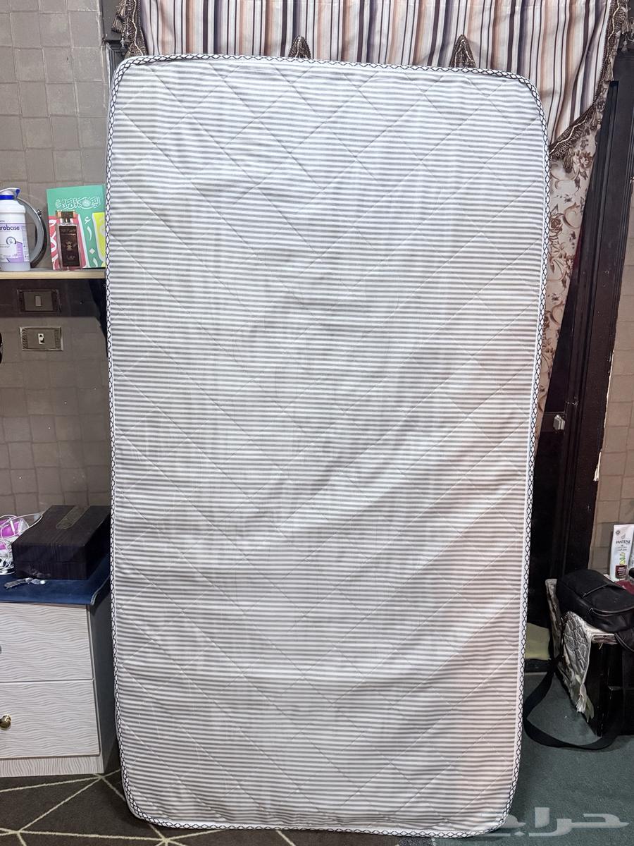 2 مرتبه سرير للبيع64566479432195111