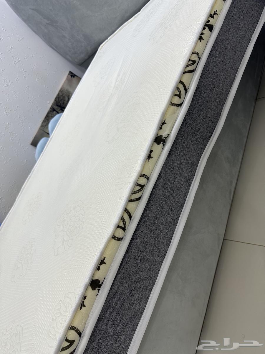 New-like mattresses size 100x19064566437751297112