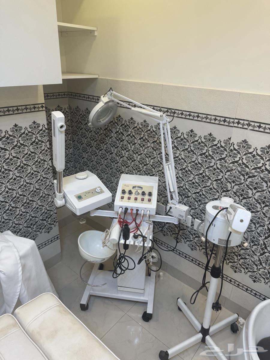 صالون نسائي64571078931970112