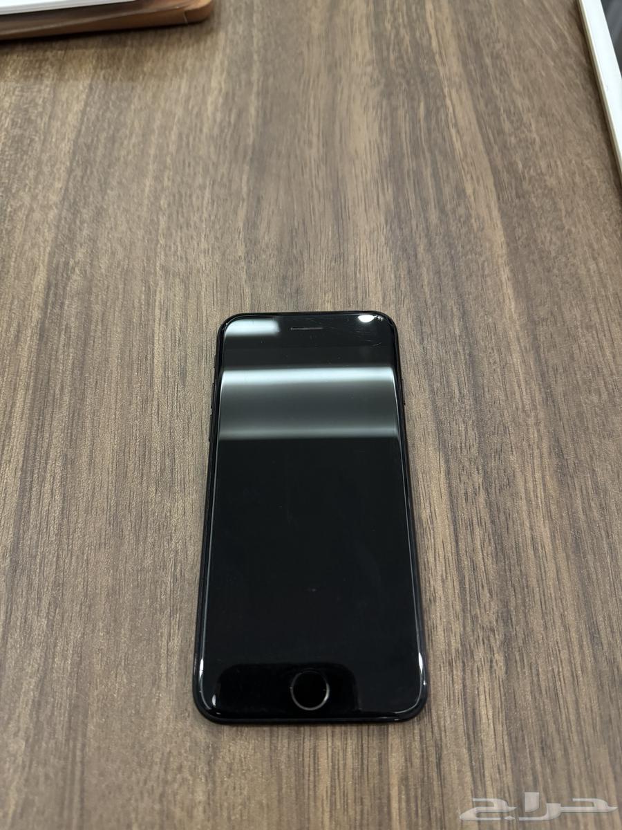 جوال ايفون 7 العادي لون اسود للبيع64568072167042112