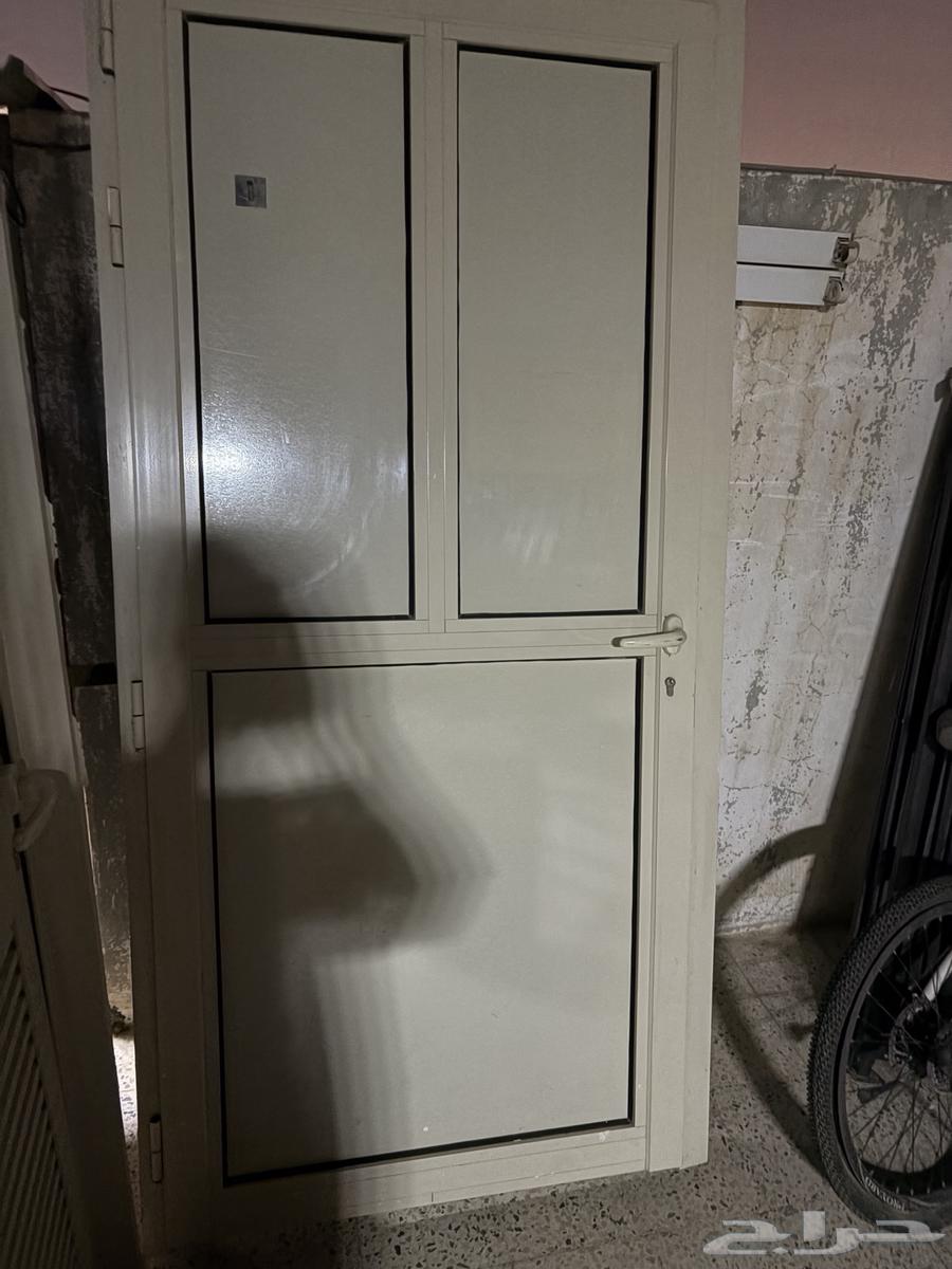 مغسله ابواب شبابيك مستعمله نظيفه64566631026947111