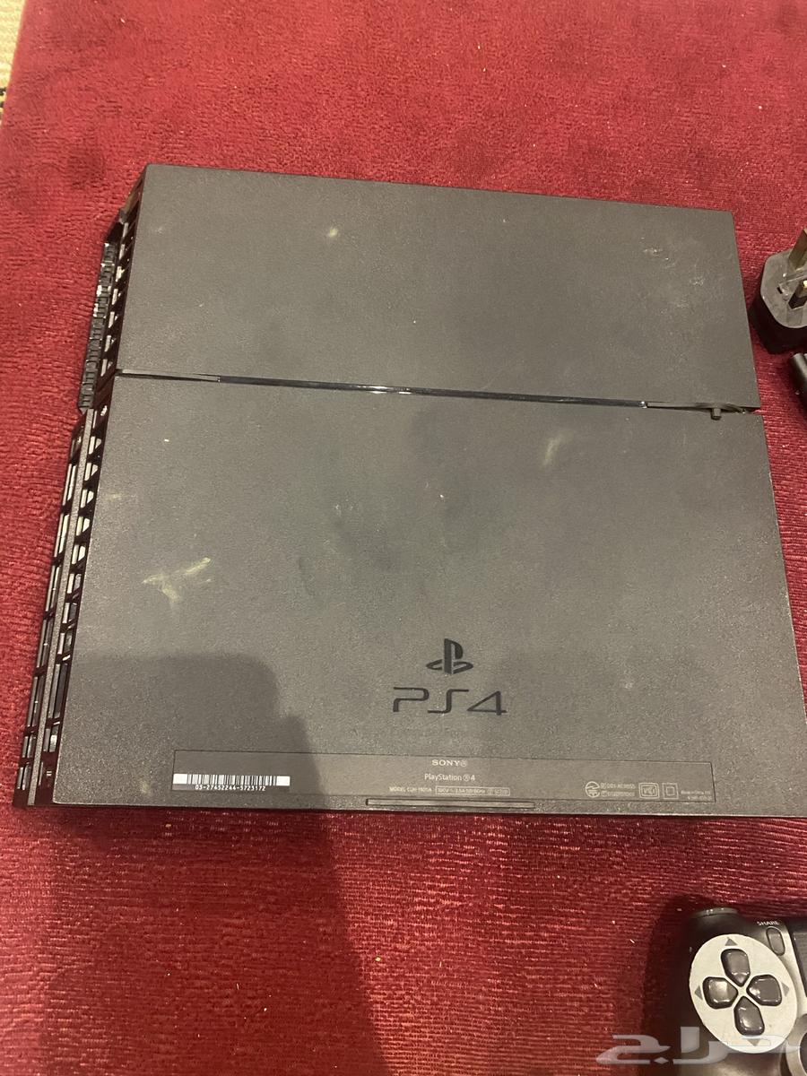 شبه جديد سوني فور ويد اصليه جات مع السوني والثاني صينيه64570531628033112